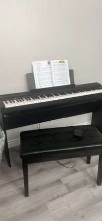 Yamaha p125 keyboard with stand, bench, cover and books