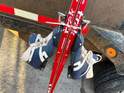 Cross country ski set , View more