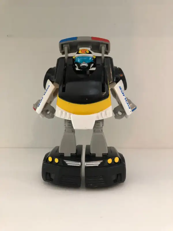 HASBRO PLAYSKOOL BOT  TRANSFORMER  CARS in Toys & Games in Kitchener / Waterloo - Image 5