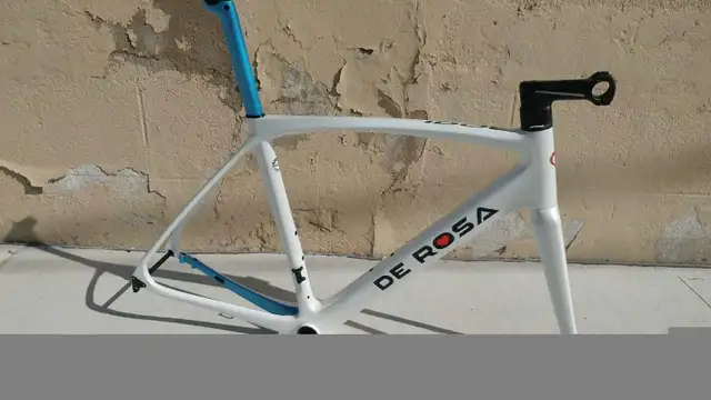 DeRosa Idol Frameset 51s (56cm) in Road in Kitchener / Waterloo - Image 3