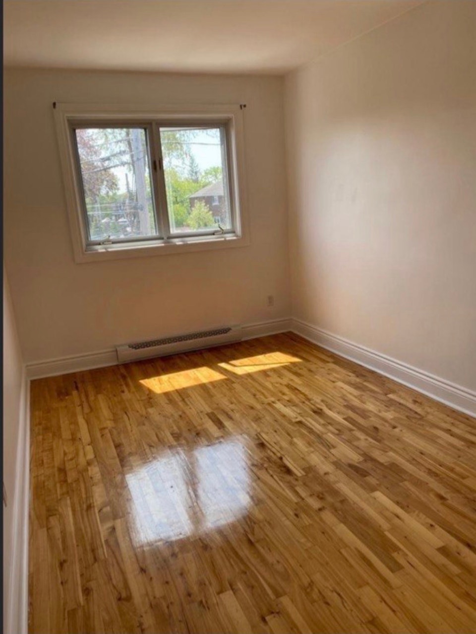 Cession de bail du 2e étage d'un triplex 3