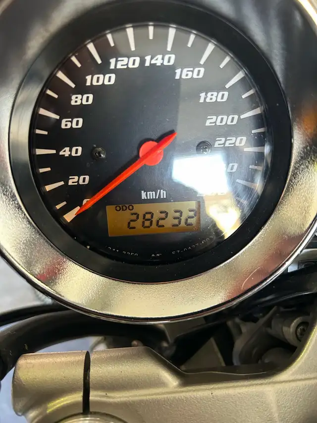 2005 Suzuki GSXF 1200. in Sport Bikes in Strathcona County - Image 5