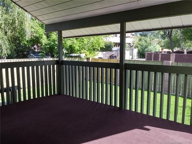 Pet friendly own laundry 3 bed 3 bath close to university parks 2
