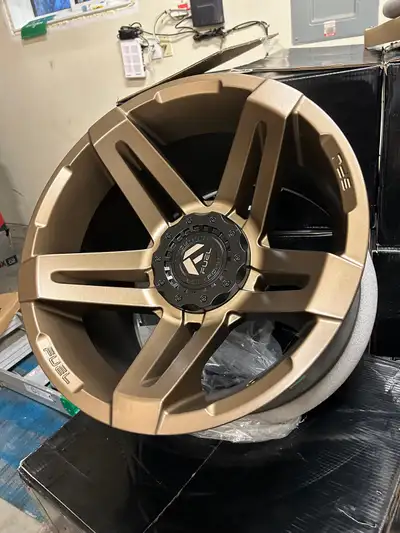 Set of 4 Brand New 20x12 Fuel Rims MultiBolt 5x139.7 & 5x150 -44 Offset Ram 1500 & Tundra Retail $2,...