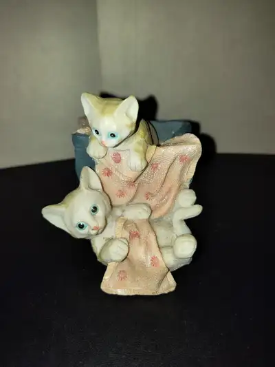 Figurine vintage chatons, View more