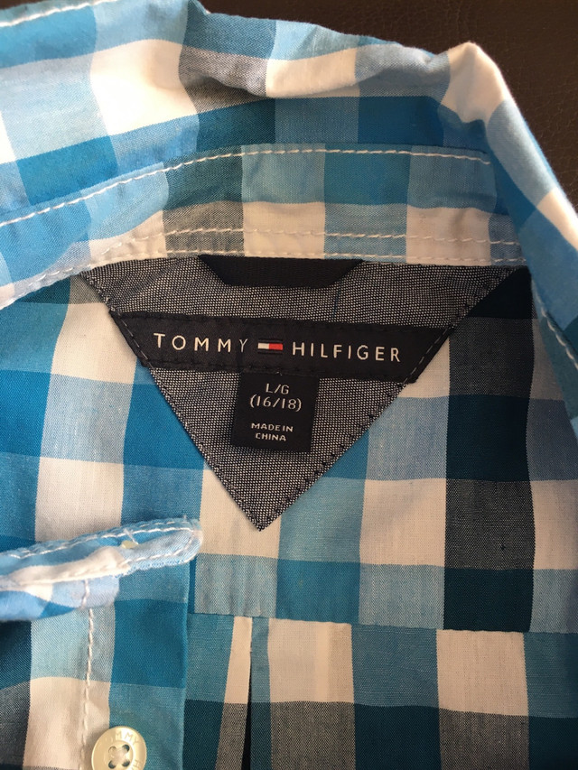 Boys shirts Tommy Hilfiger or Guess 15$ each dans Enfants et jeunesse  à Ville de Montréal