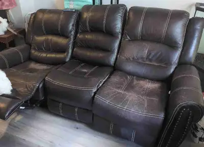 Free Couch, View more