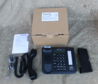 PANASONIC KX-DT521 OFFICE DESK PHONE 8 BUTTON 1-LINE NEW IN BOX