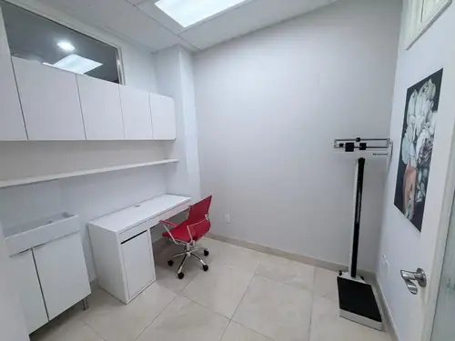 Furnished treatment & consultation rooms available in an established private aesthetics clinic, 7191...