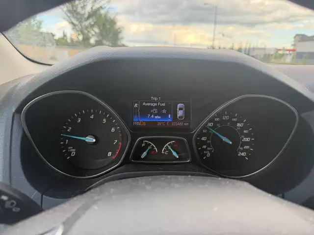 Ford Focus Titanium Hatchback 542521834770933767