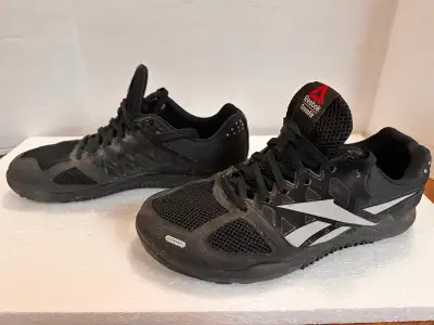 These are Reebok Crossfit Nano 2.0 training shoes. They are size 10 in men's. Great for lifting weig...