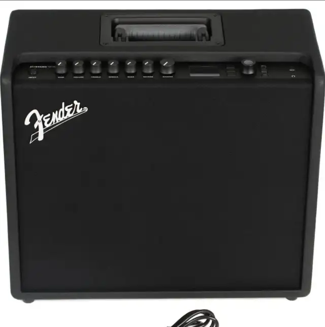 Fender Mustang GT100 in Amps & Pedals in Markham / York Region - Image 2