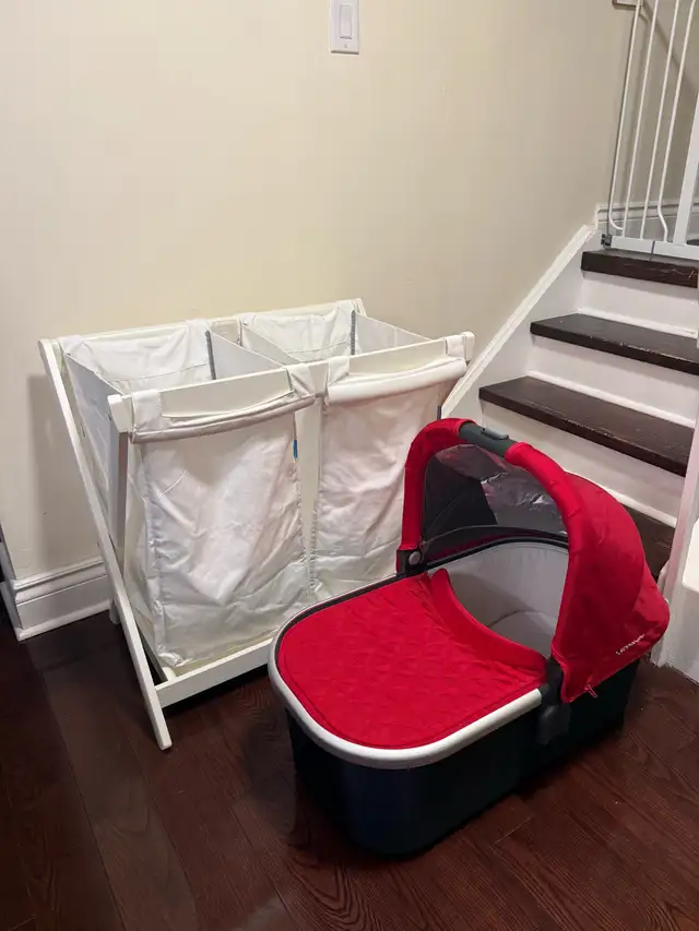 UPPAbaby Bassinet / Stand / and Laundry Hamper Inserts in Cribs in Mississauga / Peel Region - Image 2