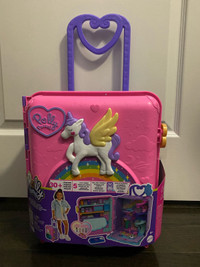 Polly Pocket Dolls Pollyville Resort Roll Away Luggage Playset