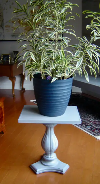 Vintage Beautiful Elegant Plant/Side Table Indoor/Outdoor, View more