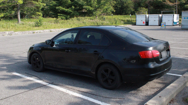 2013 Volkswagen Jetta in Cars & Trucks in Ottawa - Image 2