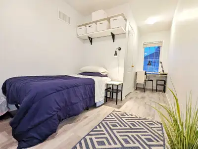 Rent: $850/month (All Utilities Included) Prime Transit: Walking distance to Sentinel LRT Station. Q...