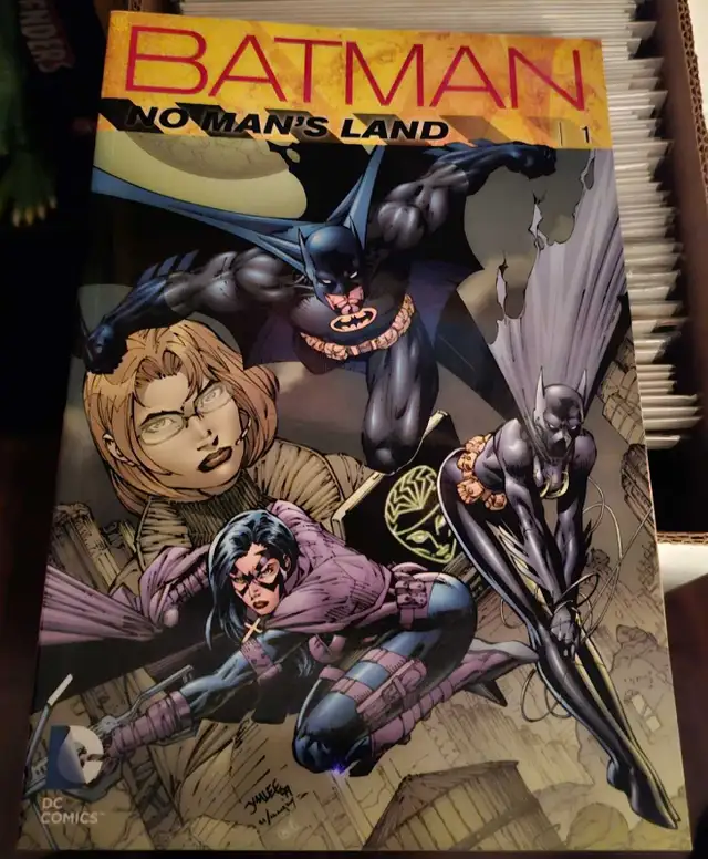  BATMAN No Man's Land Volume 1 TPB