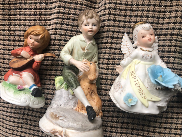 2 Figurines, porceline statues, make an offer in Arts & Collectibles in Nelson