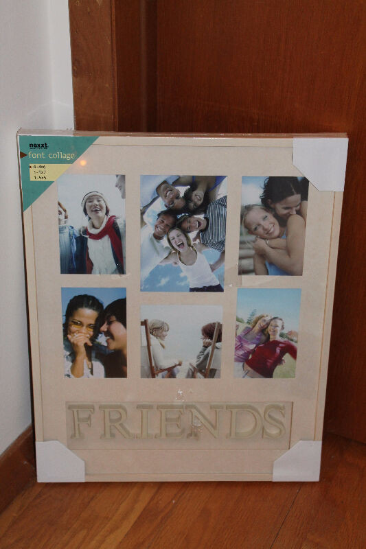 friends frame new in packaging in Home Décor & Accents in Oshawa / Durham Region - Image 2