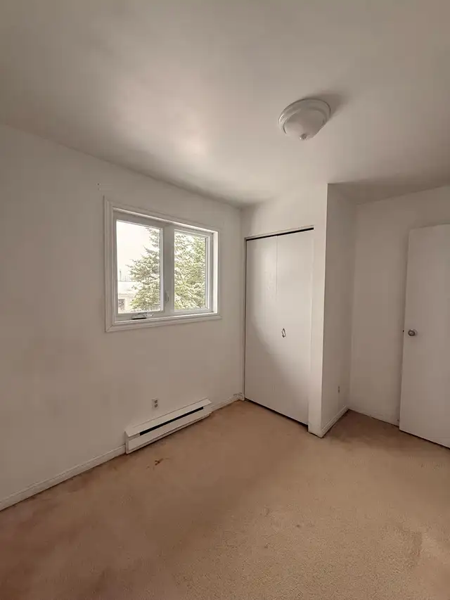 Private room for rent in Room Rentals & Roommates in Dartmouth - Image 9