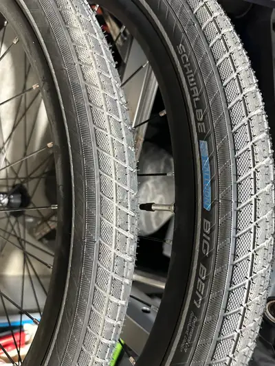 29er wheelset with new Schwalbe 2.15 tires , View more