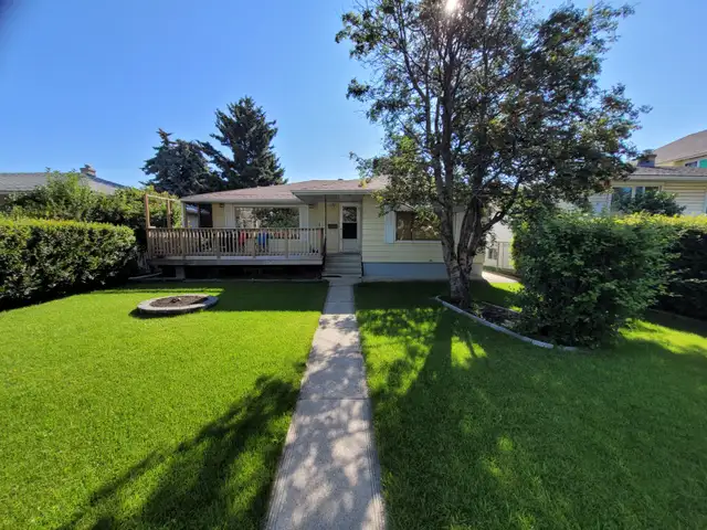 Killarney Main Floor 2 bedroom for Rent