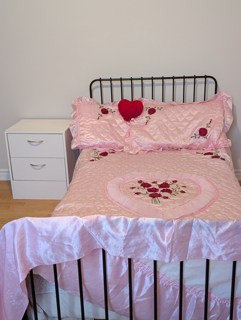 Looking for a comfortable place to call home? This private bedroom in a three-bedroom, owner-occupie...