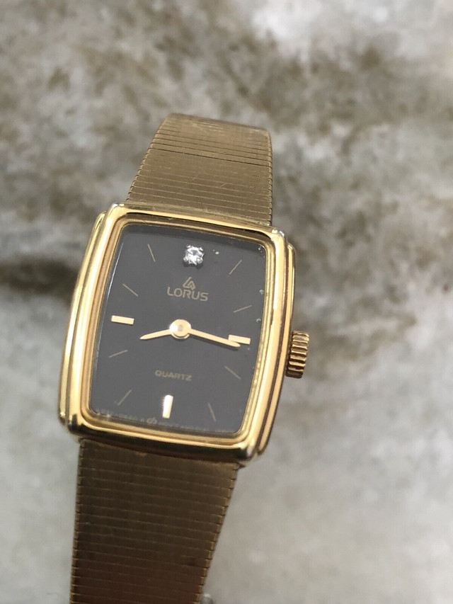 Vintage Women’s LOTUS Gold-tone Watch in Jewellery & Watches in Barrie - Image 3
