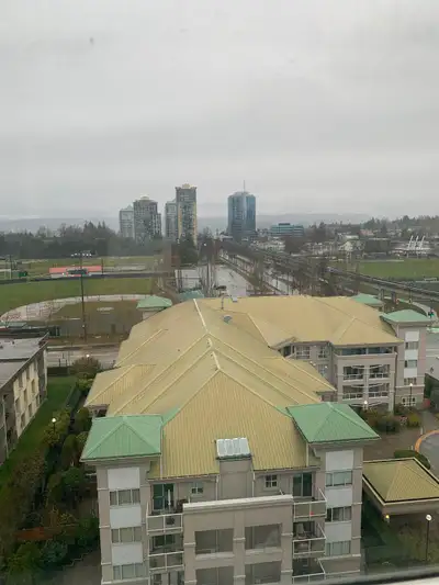Condo, Spacious One Bedroom and Den for Rent
