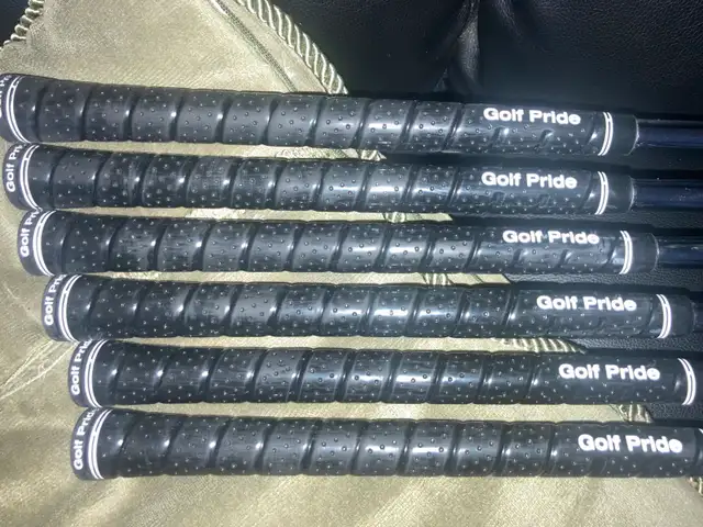 Clubs & Bag  in Golf in Winnipeg - Image 8