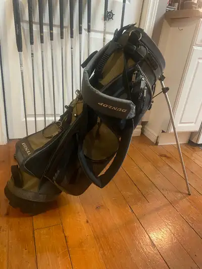 set of 10 Golf Clubs- wilson, View more