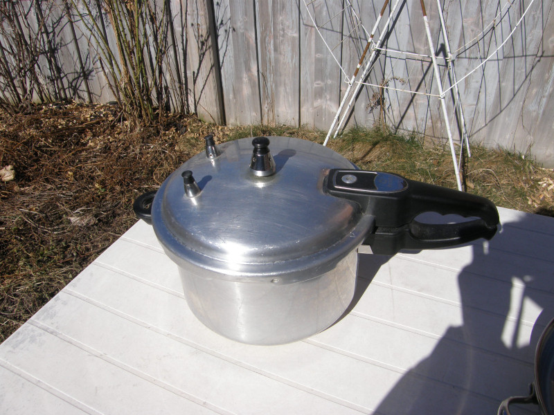 Fresco pressure cooker Kitchen Dining Wares Markham York Region Kijiji Classifieds