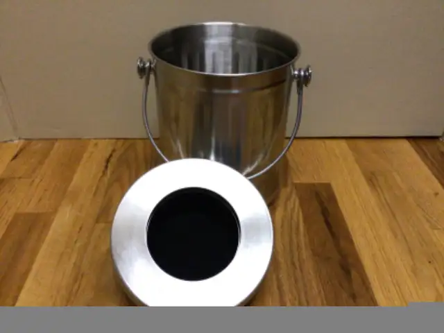 Poubelle de composte pour comptoir in Other in Rimouski / Bas-St-Laurent - Image 3