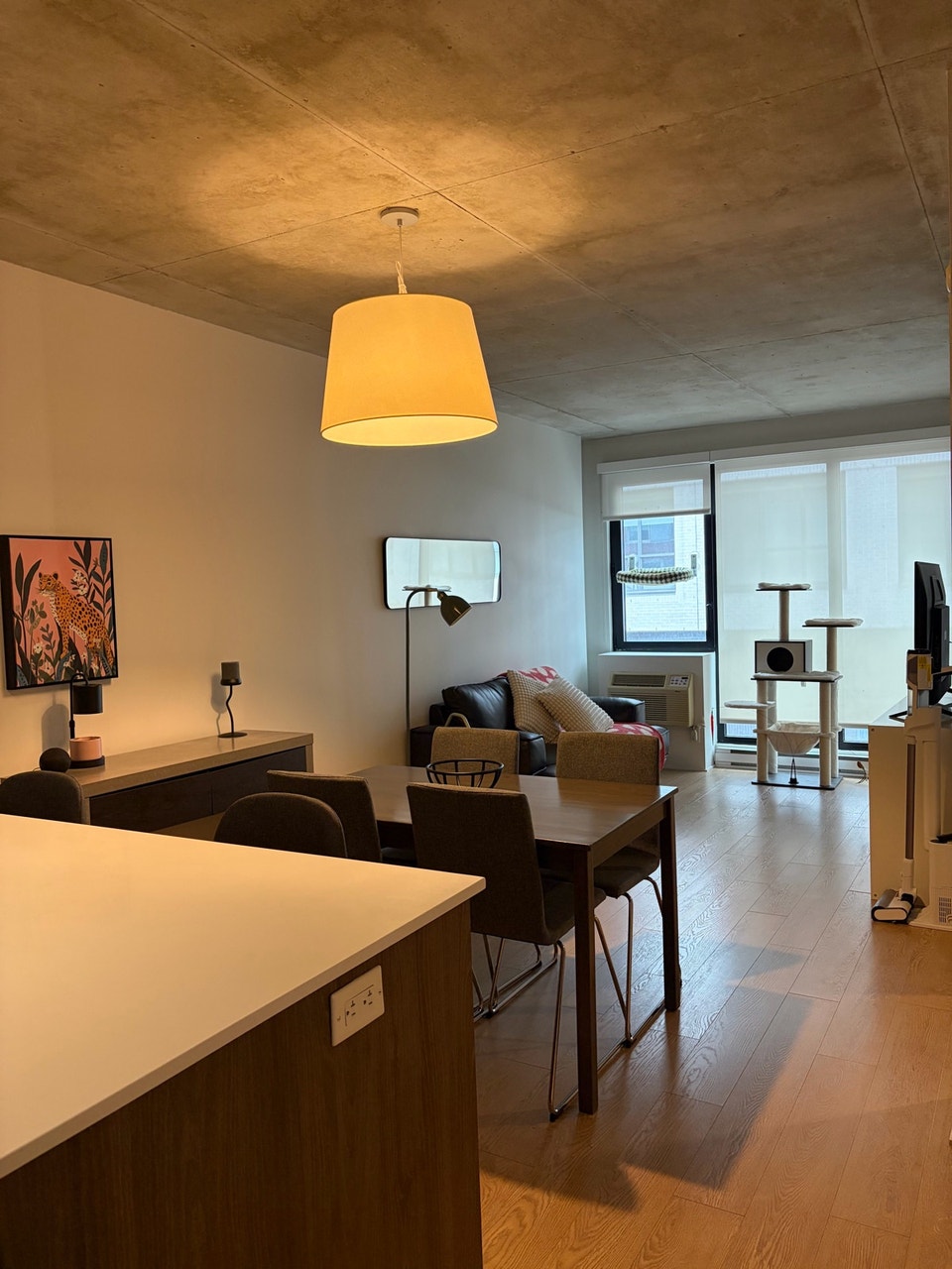 One bedroom apartment - Old Montreal 3
