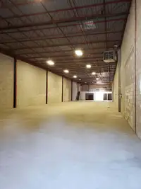 I am looking for private or shared warehouse space in Markham