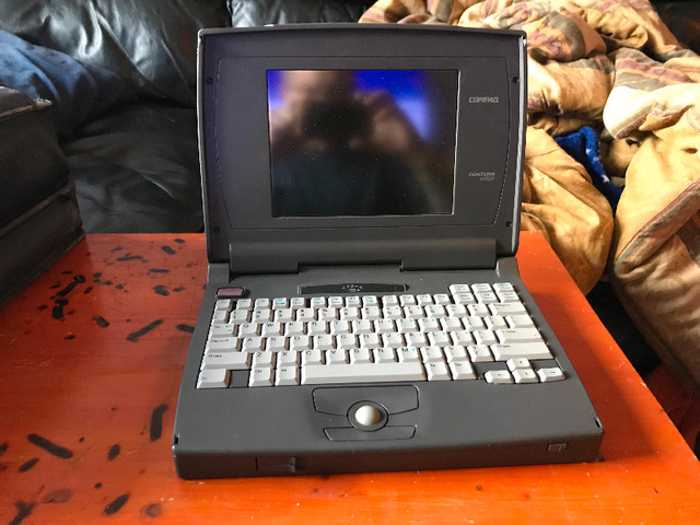 Copaq Contura Laptop in Laptops in Ottawa