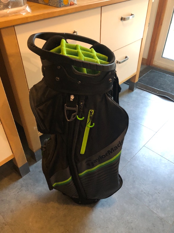 TAYLORMADE CART BAG Golf Barrie Kijiji