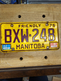 Vintage 1976 Manitoba license plate