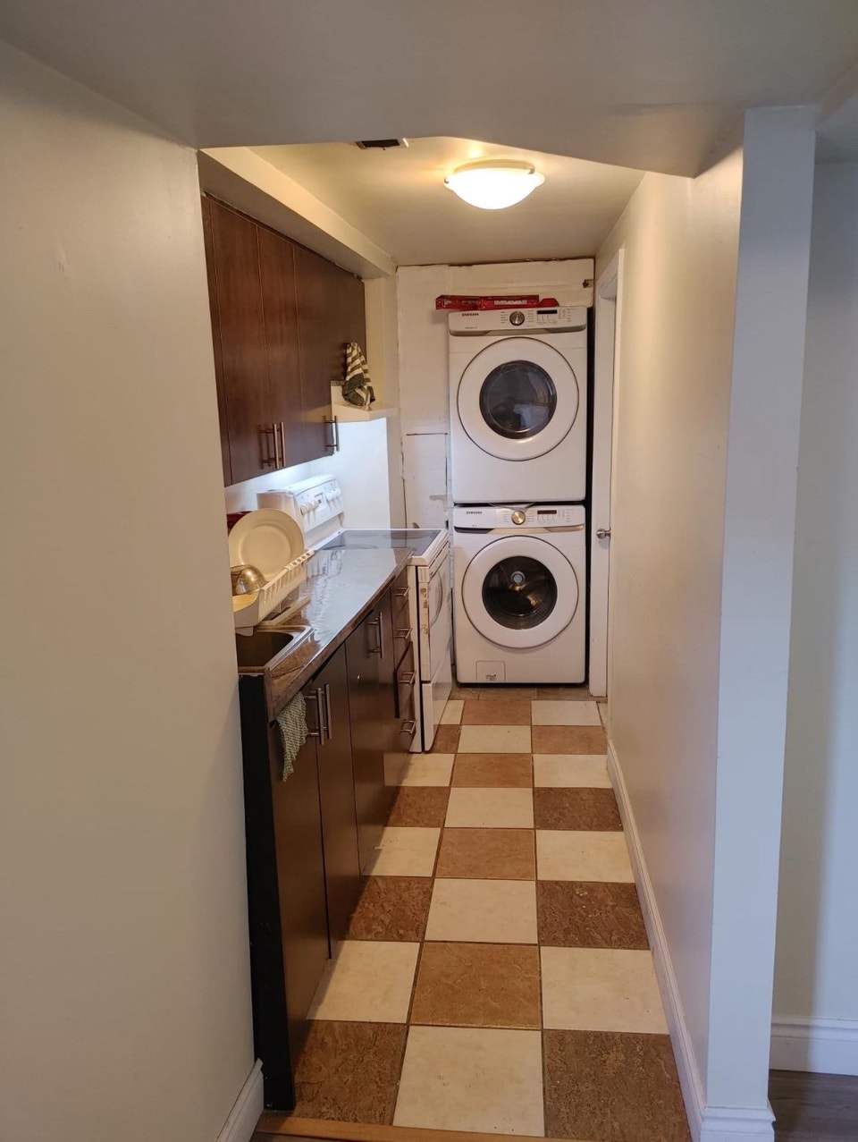 2 bedroom legal basement Brampton (Available Immediately) 3