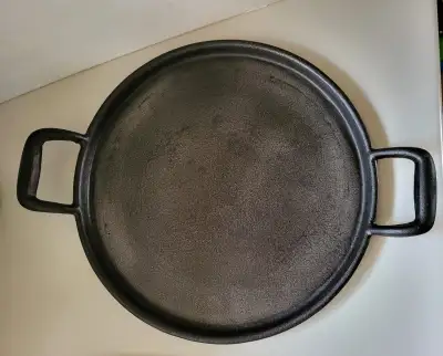 Cast Iron Pizza Pan 13.5 inches diameter, View more