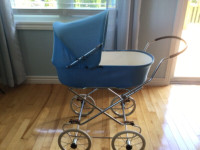 ZEKIWA  VINTAGE DOLL CARRIAGE