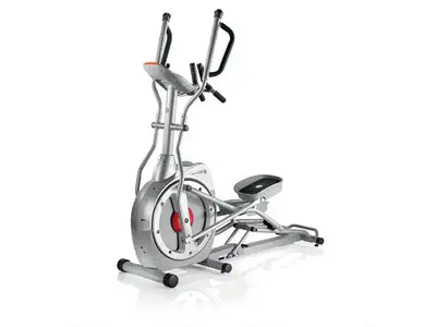 Schwinn 450 Elliptical Trainer – Used in Good Condition Looking to sell my Schwinn 450 Elliptical Tr...