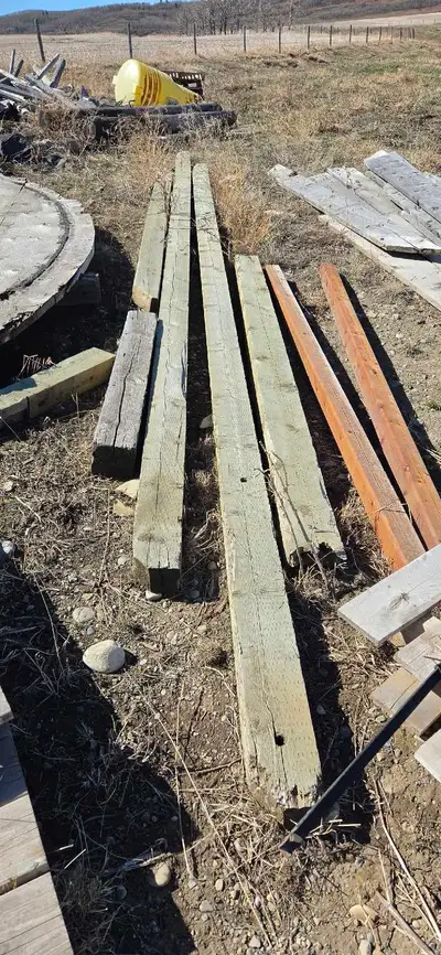 Used 4 x 6 pressure treated posts 8 to 18 ft.