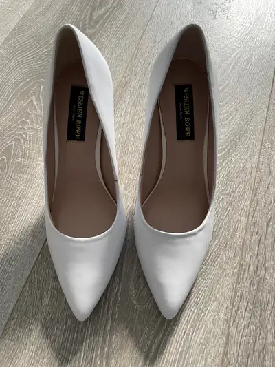 women’s shoes , View more