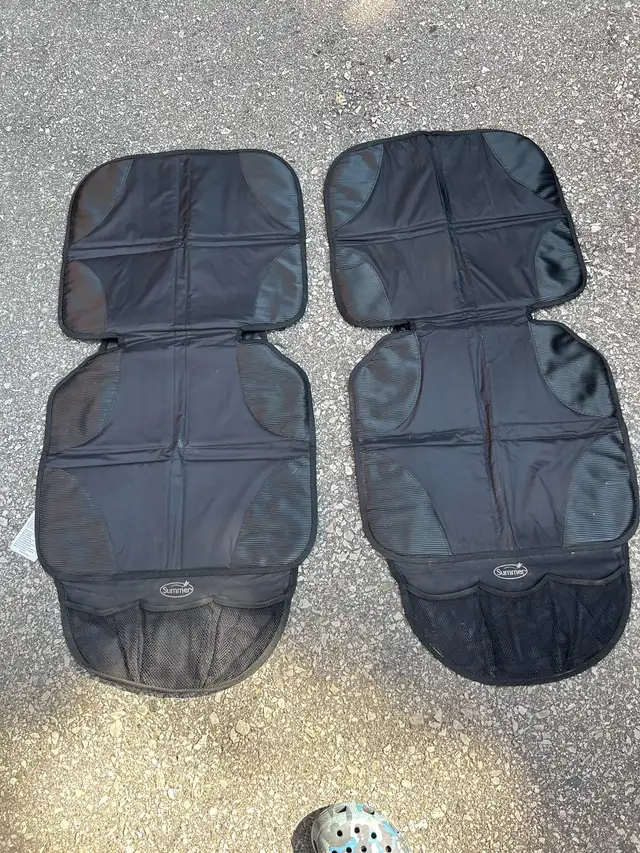 Car seat protector in Strollers, Carriers & Car Seats in Mississauga / Peel Region - Image 2