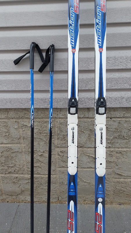 Atomic 191cm Waxless Cross Country Skis Salomon boots US 8.5 in Ski in Edmonton - Image 3