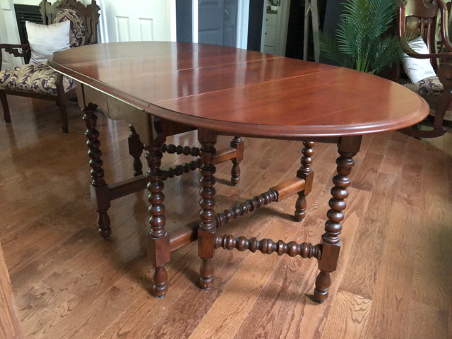 Extension Table  in Dining Tables & Sets in London - Image 2