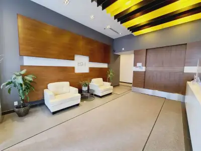 Recently renovated 2 bedrooms + den, 2 Full Bath Luxury Condo at Scarborough Town Centre Spacious an...