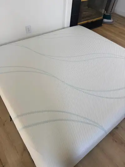 Tempurpedic ProAdapt King Mattress Teal Medium Firm, View more